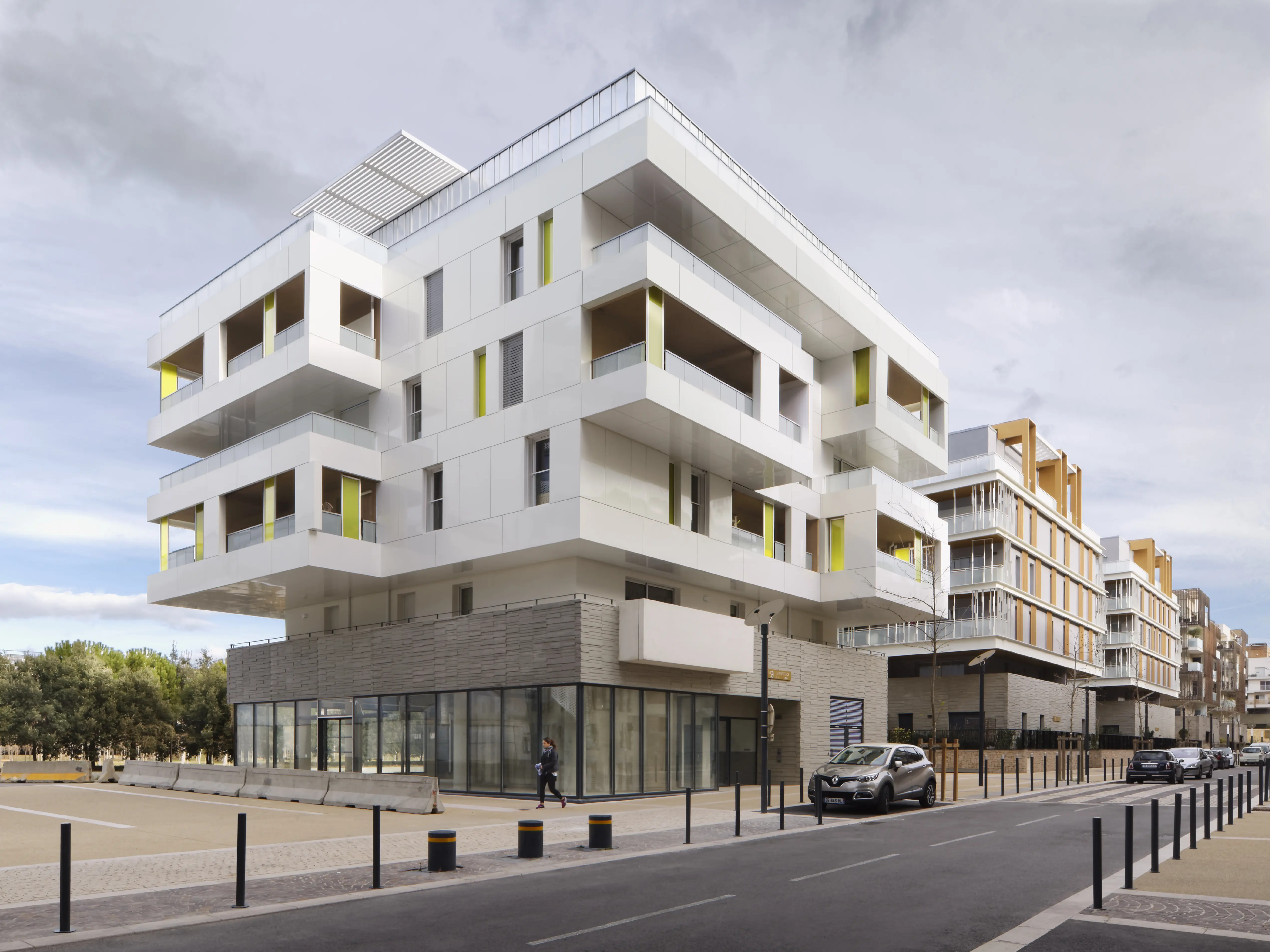Céline Martin Yellow Architecture – Luminescence, Montpellier Jacques Cœur, Cogim – photo 3